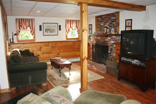 68 Temple Road Marshfield, MA 02050 - Photo 13 of 19 Gallery Image 13
