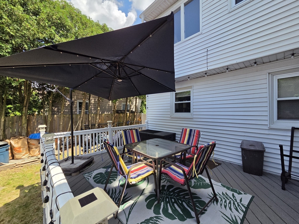 216 Plumtree Road Springfield, MA 01118 - Photo 5 of 22