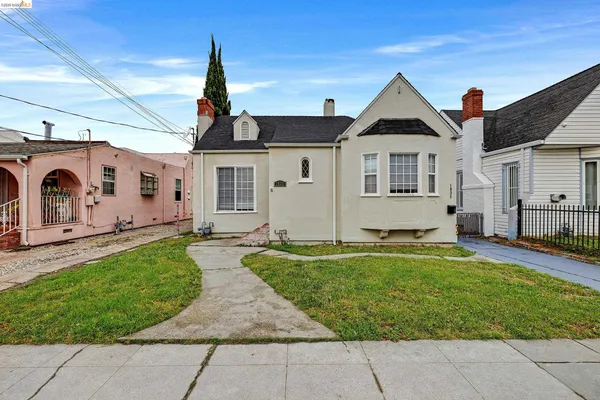 $699,000 | 1833 108th Avenue, Oakland, CA 94603