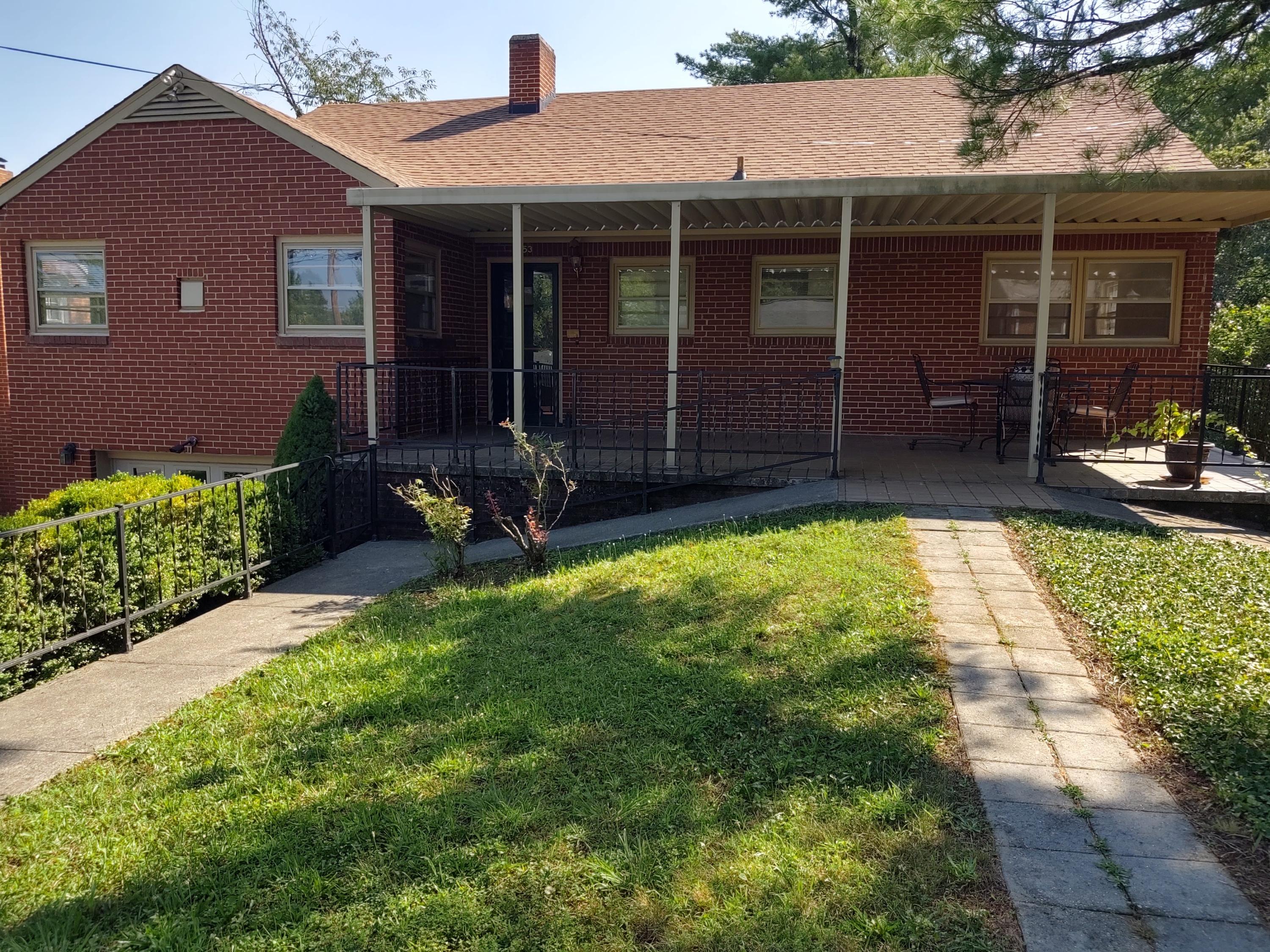 553 Dillard Road Southwest Roanoke, VA 24014 - Photo 6 of 27 IMG_20190801_101604285_HDR