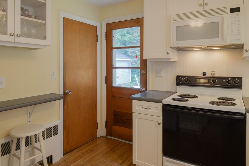 8 Edgehill Road Swampscott, MA 01907 - Photo 13 of 22 Gallery Image 13