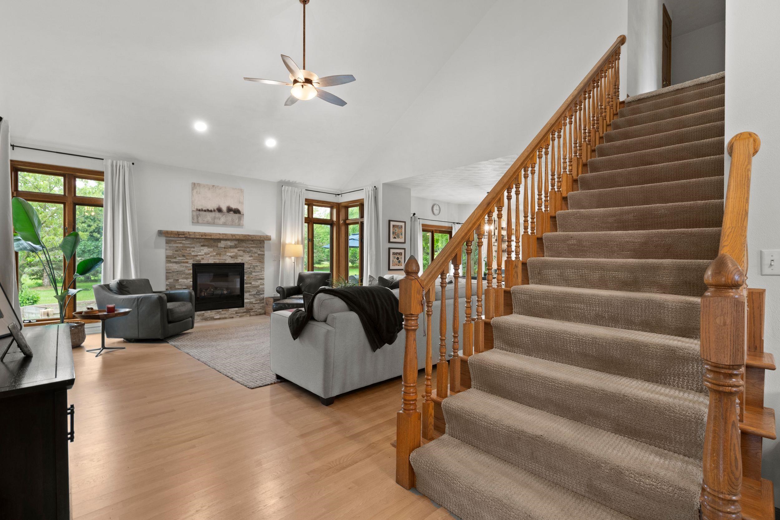 45 Bellevue Place Appleton, WI 54913 - Photo 3 of 77