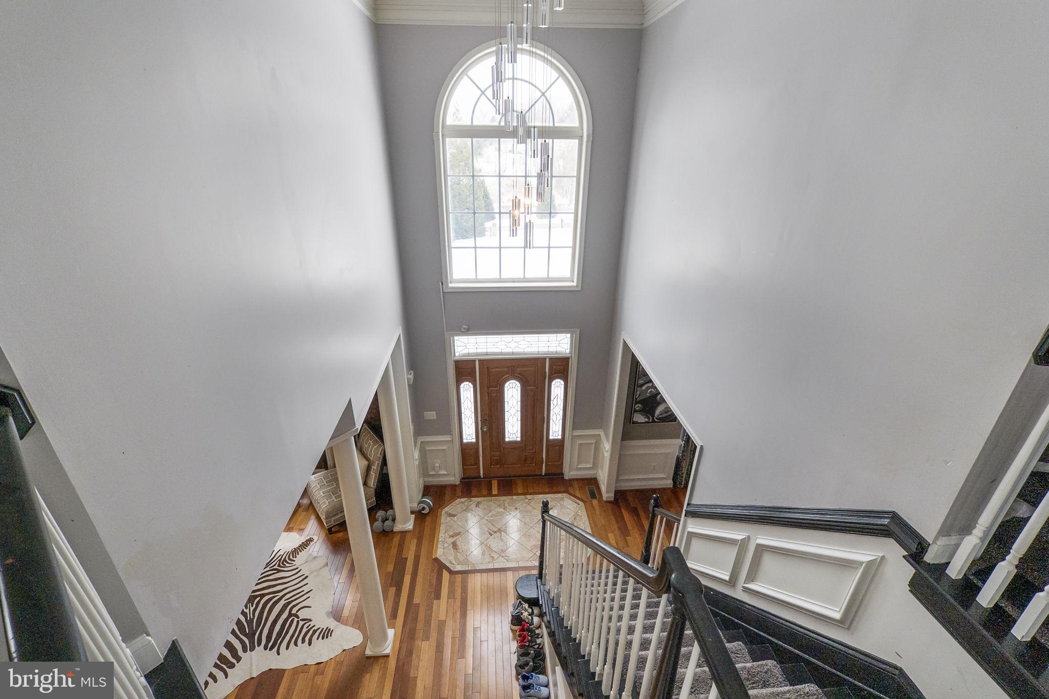 8400 Summit Avenue Baltimore, MD 21244 - Photo 25 of 55 a view of an entryway with wooden floor