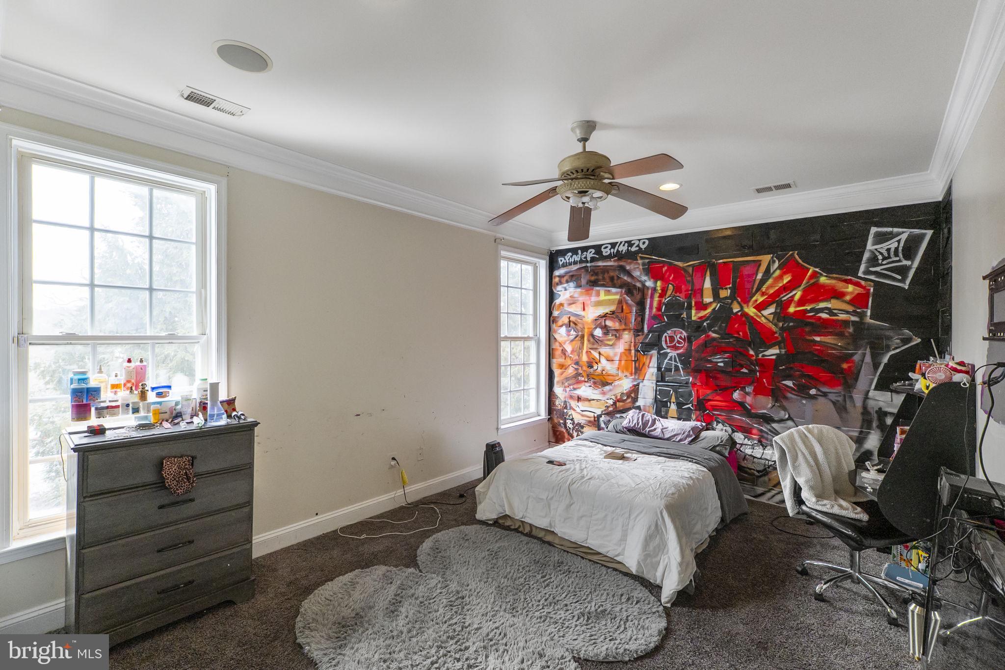 8400 Summit Avenue Baltimore, MD 21244 - Photo 34 of 55 a bedroom with a bed and a window