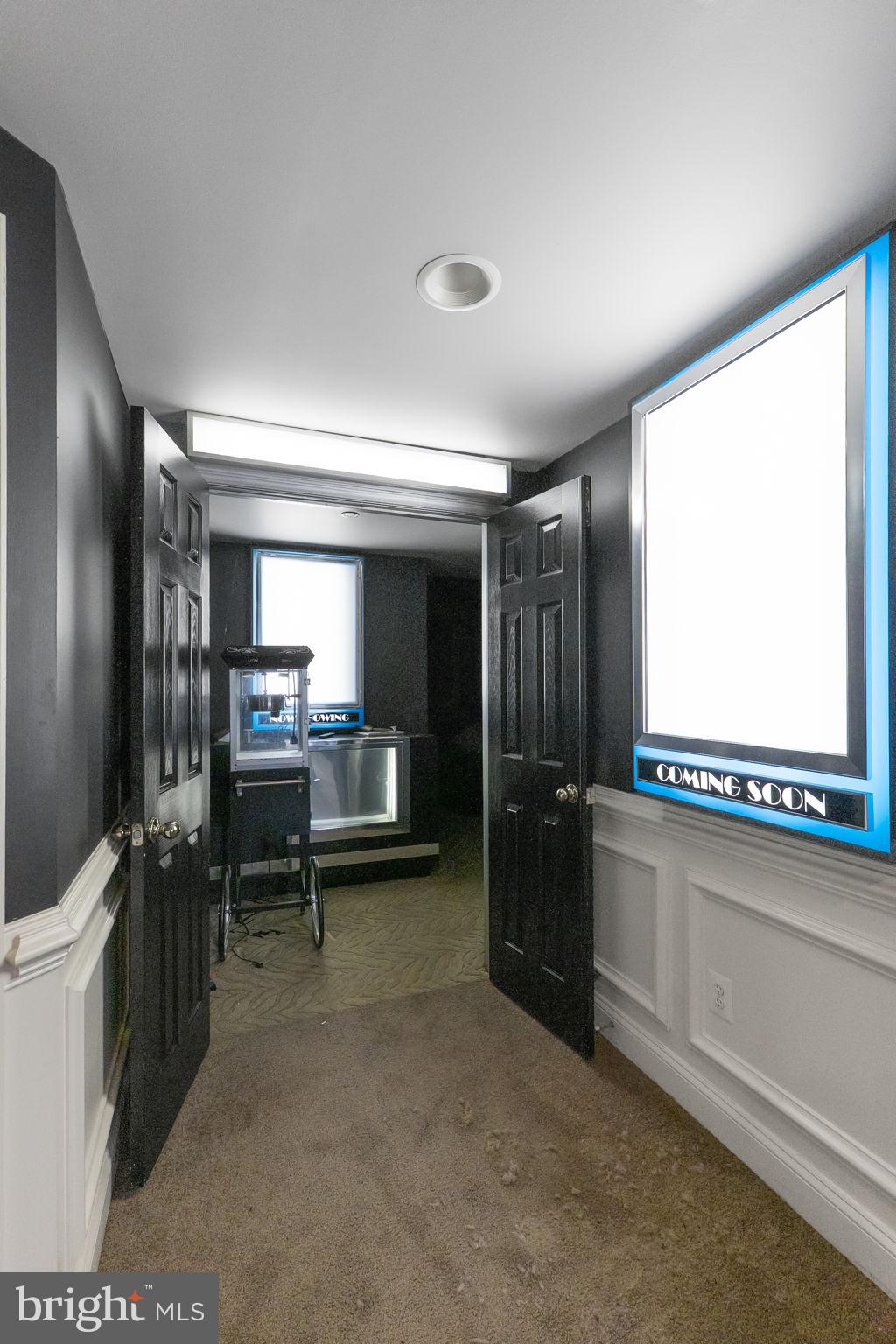 8400 Summit Avenue Baltimore, MD 21244 - Photo 42 of 55 a view of living room with furniture and a window