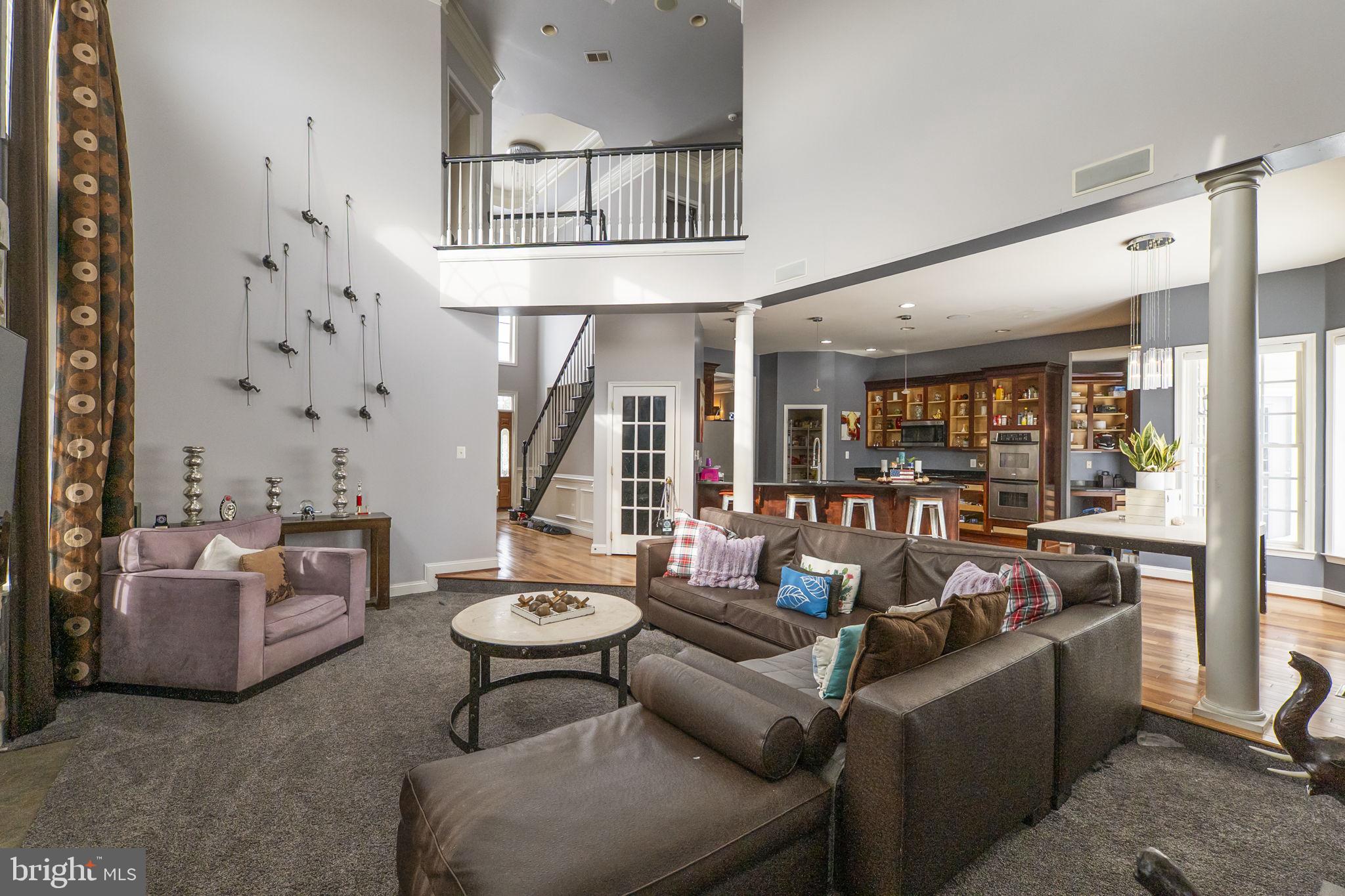 8400 Summit Avenue Baltimore, MD 21244 - Photo 10 of 55 a living room with furniture and a large window