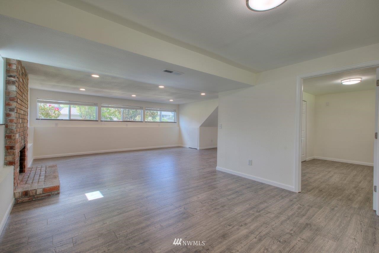 16922 157th Place Southeast Renton, WA 98058 - Photo 20 of 36 Gallery Image 20