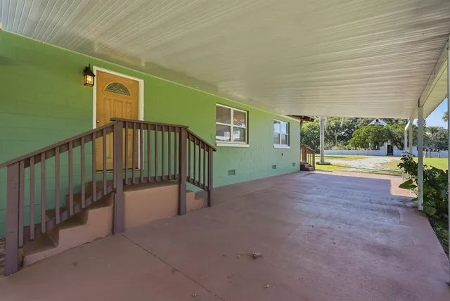 $899,000 | 191 Howes Street, Oak Hill, FL 32759