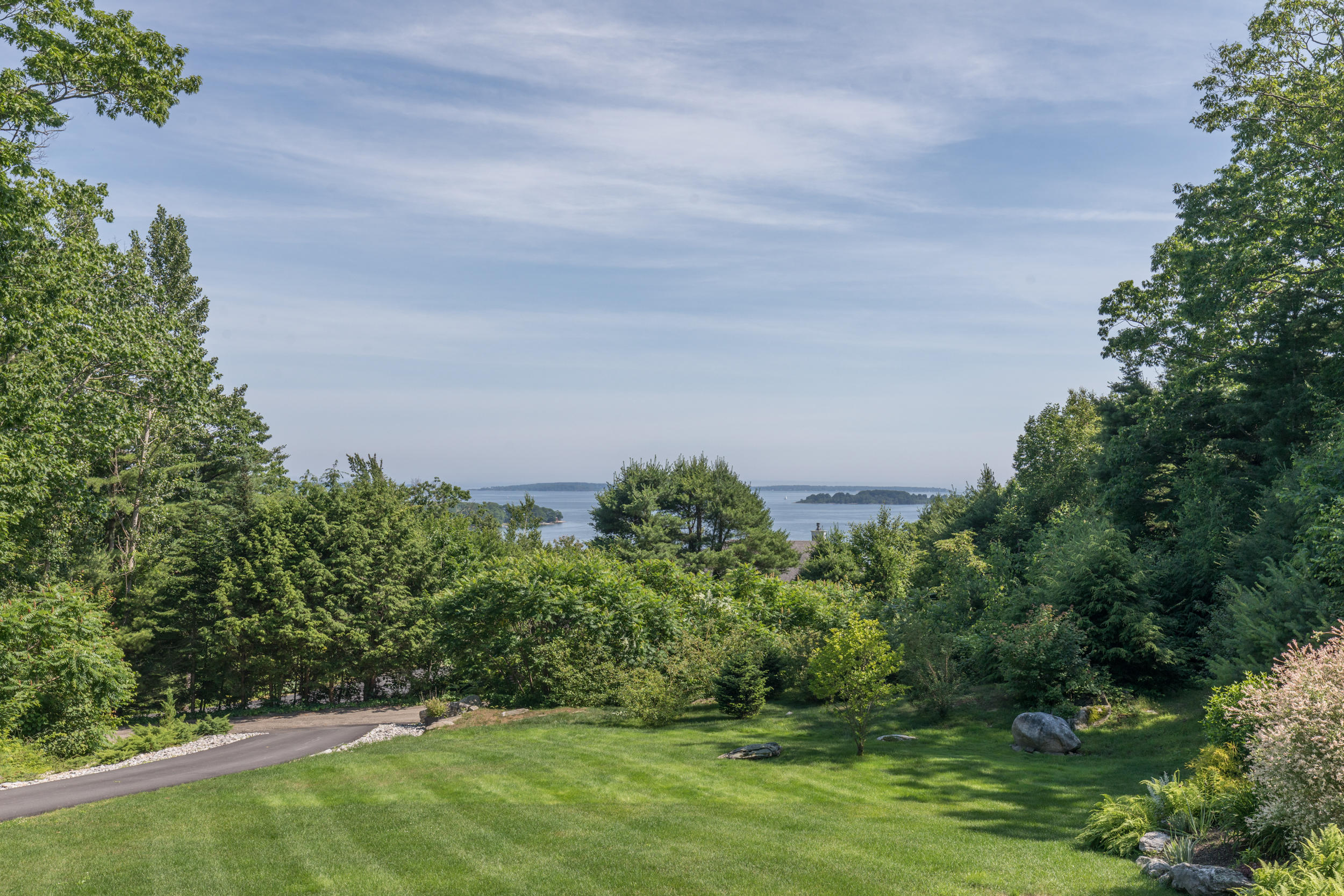 107 Ravine Drive Cumberland Foreside, ME 04110 - Photo 20 of 43 107_ravine_ext_web-28