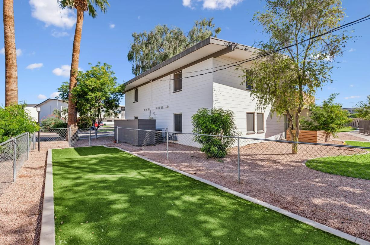 5128 North 15th Street, Unit B2 Phoenix, AZ 85014 - Photo 12 of 12 Photo #12