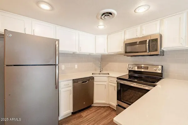 $1,322 | 5128 North 15th Street, Unit B2, Phoenix, AZ 85014
