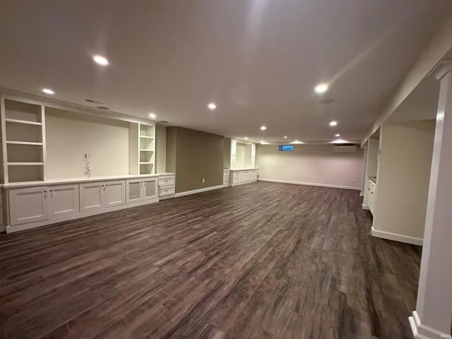 $639,000 | 2721 East Pine Lane, Bloomington, IN 47401