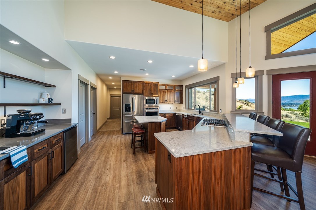 3315 Ohme Road Wenatchee, WA 98801 - Photo 11 of 40 Gallery Image 11