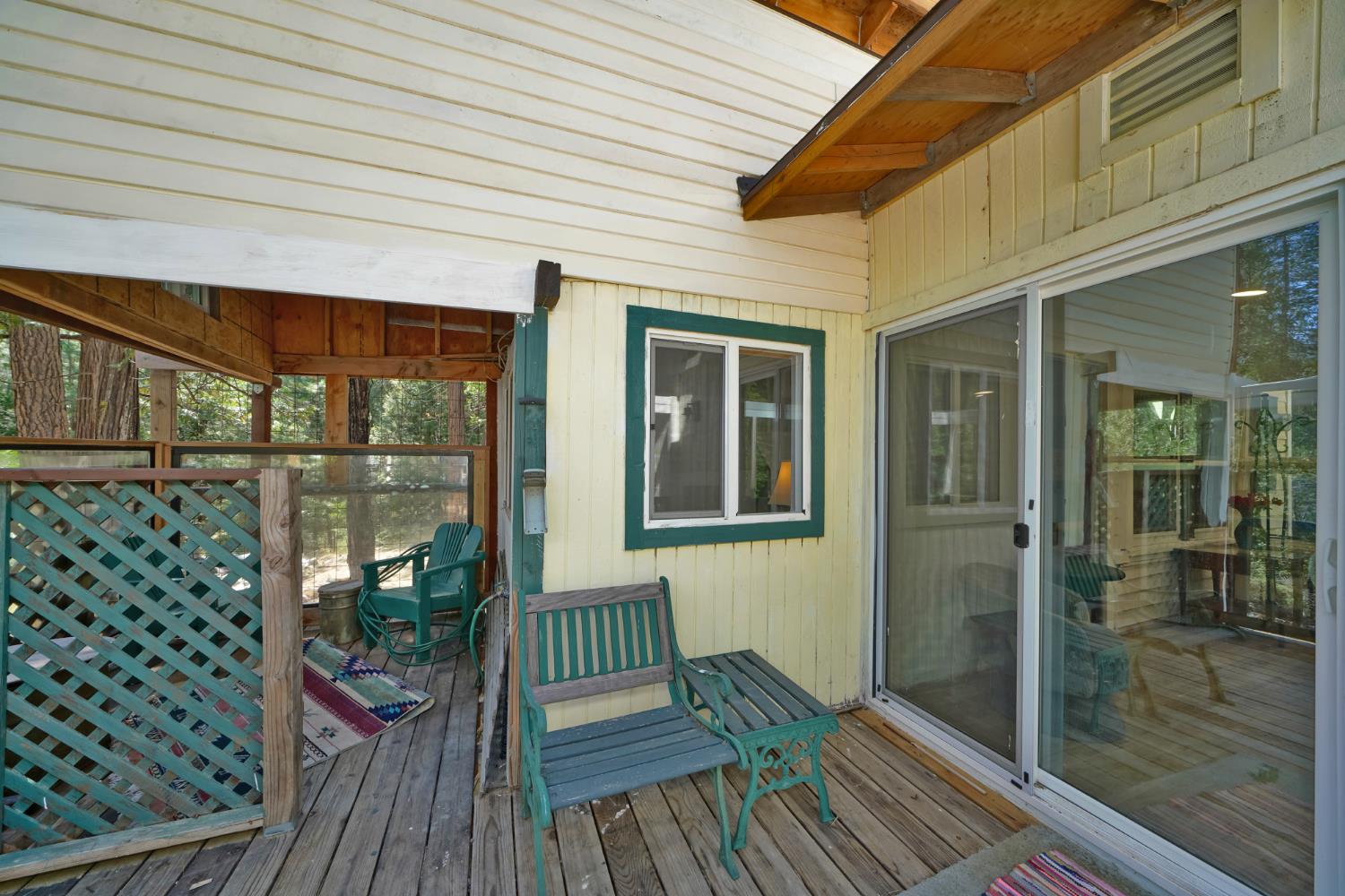 1334 School Road Kyburz, CA 95720 - Photo 36 of 36 a view of a balcony with wooden floor