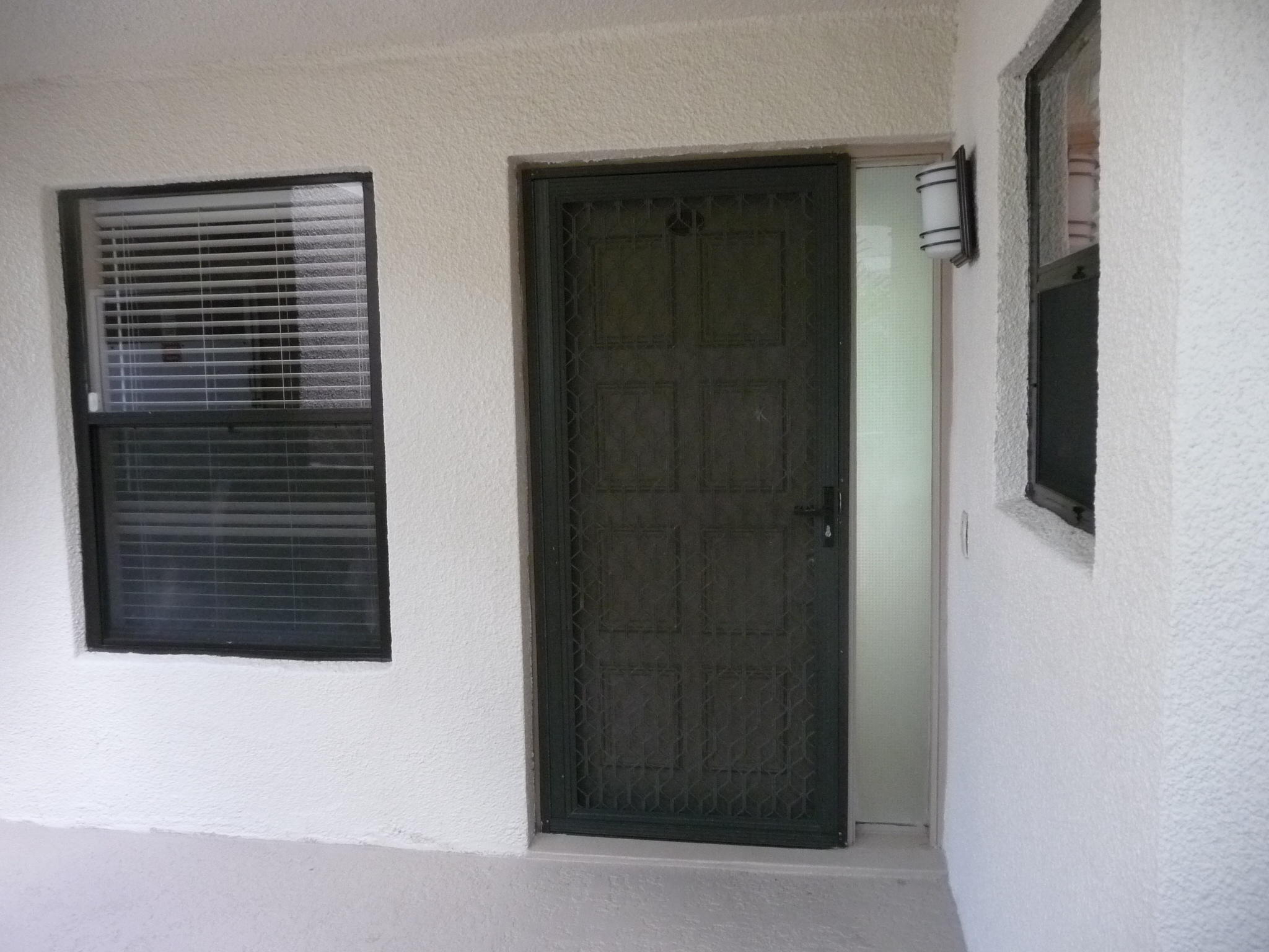 5651 Camino Del Sol, Unit 300 Boca Raton, FL 33433 - Photo 3 of 27 FRDOOR