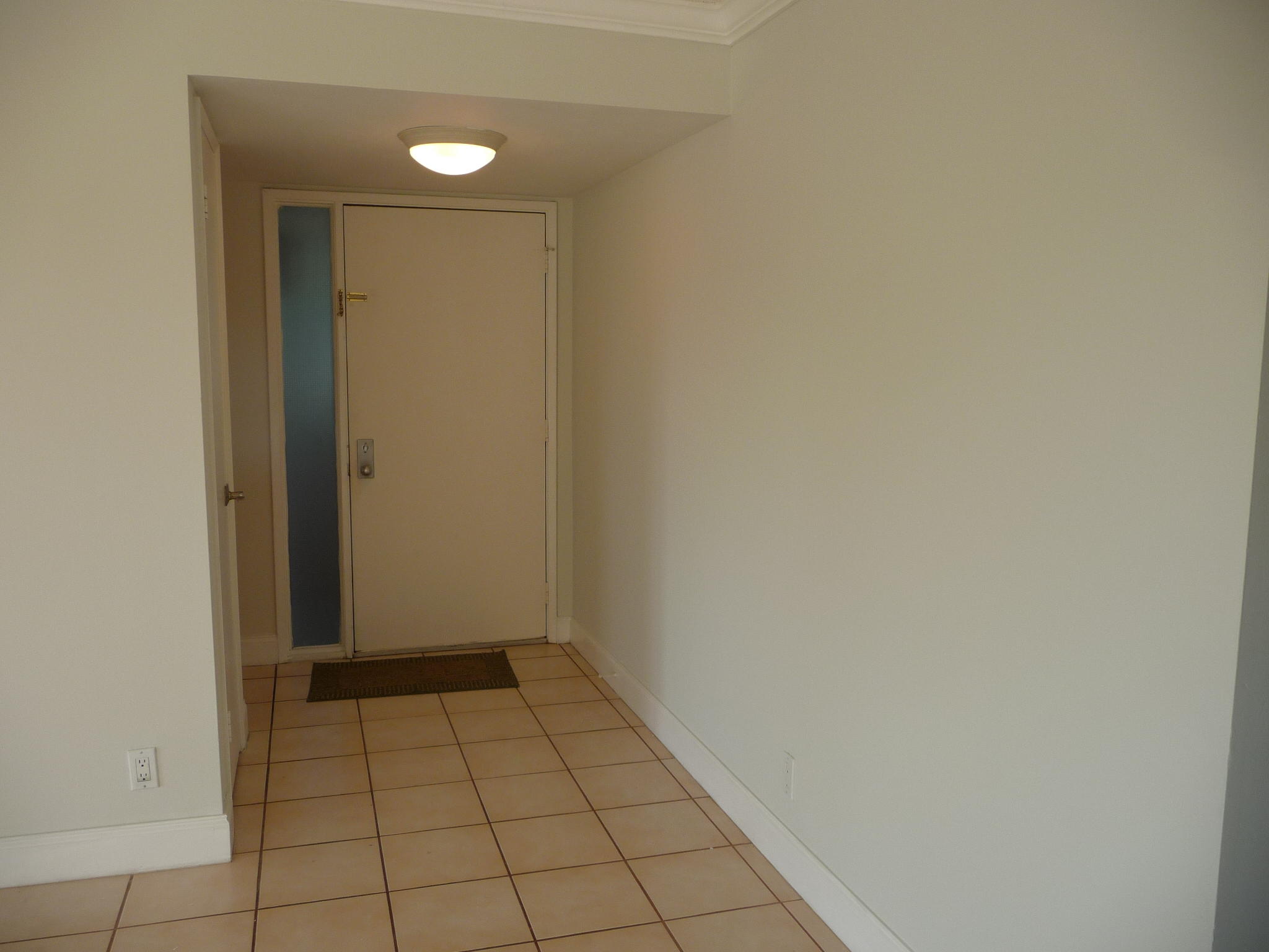 5651 Camino Del Sol, Unit 300 Boca Raton, FL 33433 - Photo 4 of 27 P1050040