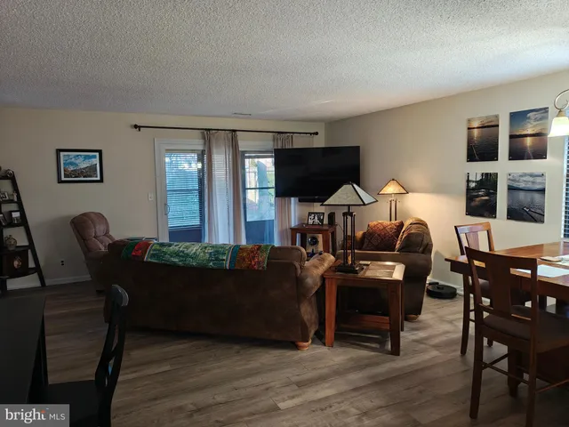 $225,000 | 735 South Main Road, Unit 17, Vineland, NJ 08360