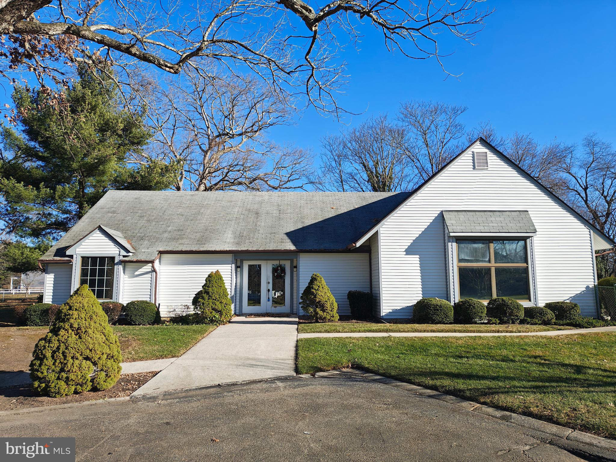 735 South Main Road, Unit 17 Vineland, NJ 08360 - Photo 27 of 33 Clubhouse