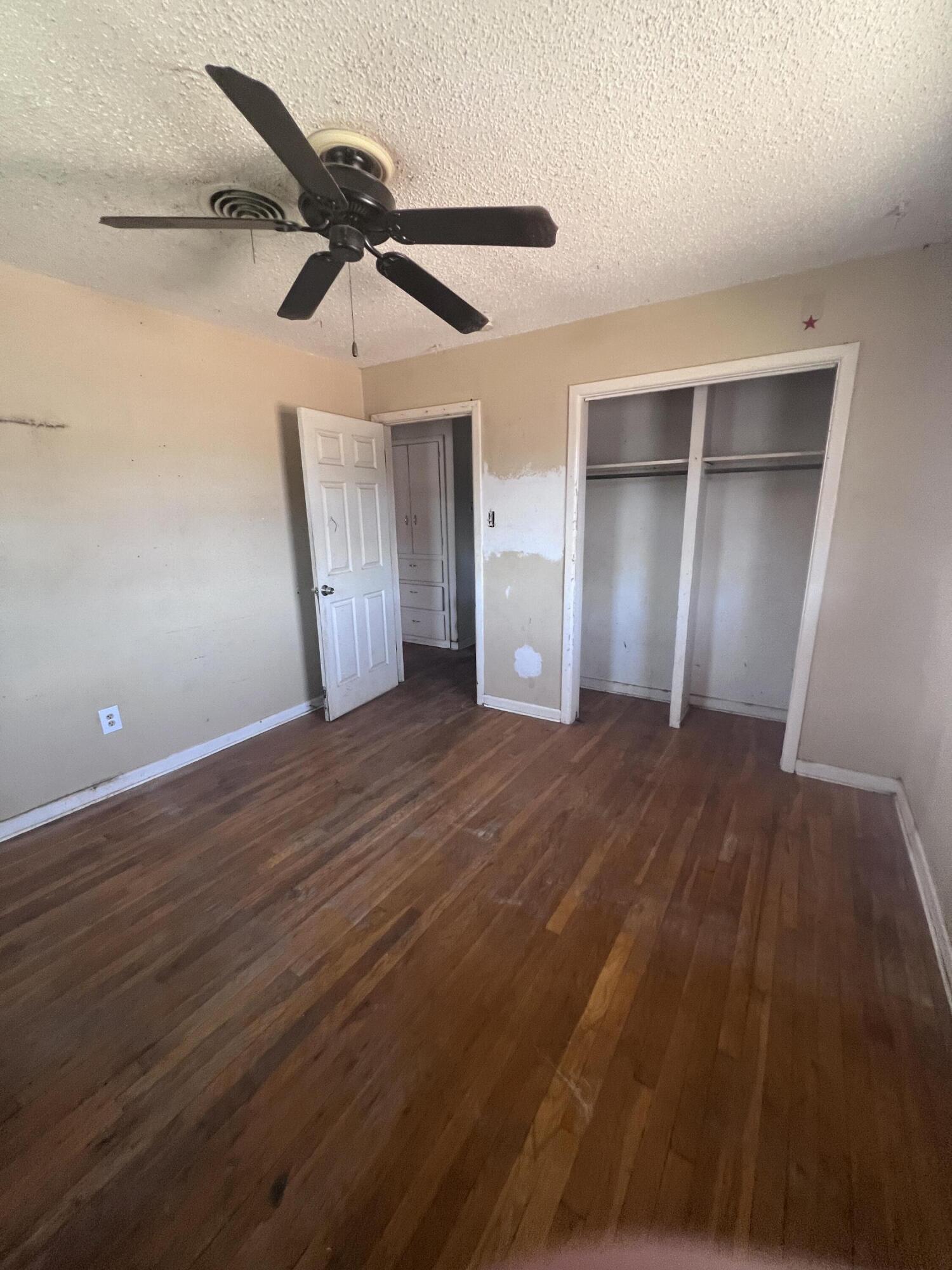 3102 48th Street Lubbock, TX 79413 - Photo 15 of 32 BR3_8569