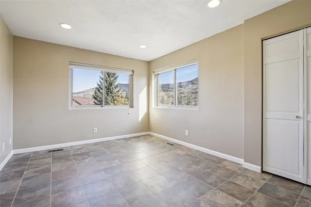 a view of a window in a room