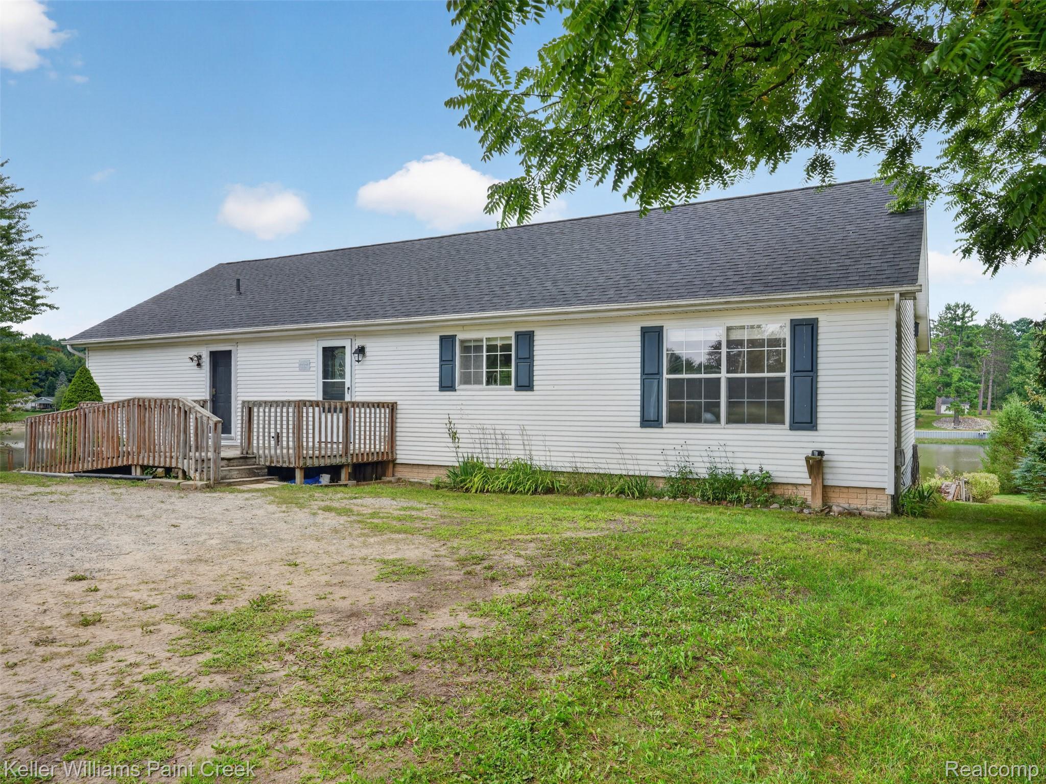 533 White Road Gladwin, MI 48624 - Photo 45 of 69 045_DSC06658.jpg