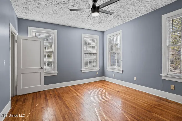 $275,000 | 901 Fairview Street, Jackson, MS 39202