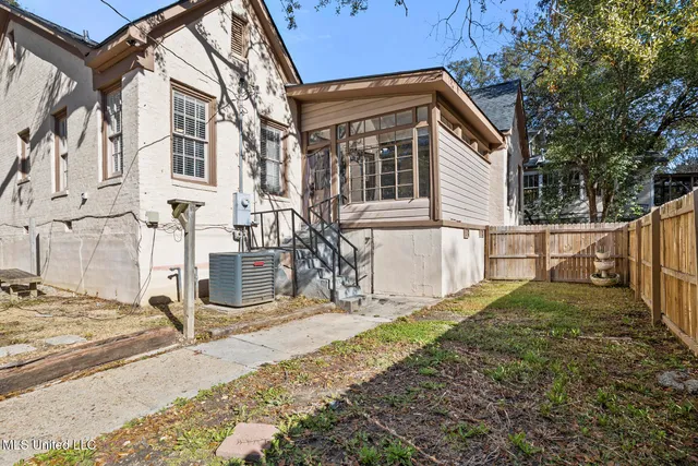 $275,000 | 901 Fairview Street, Jackson, MS 39202