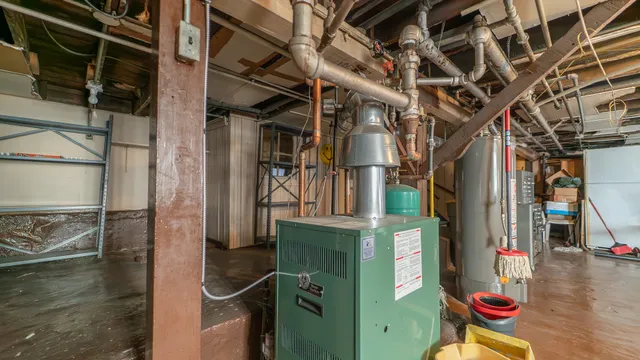 $199,000 | 10747 South Avenue H, Chicago, IL 60617