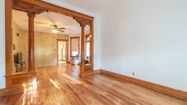 $199,000 | 10747 South Avenue H, Chicago, IL 60617