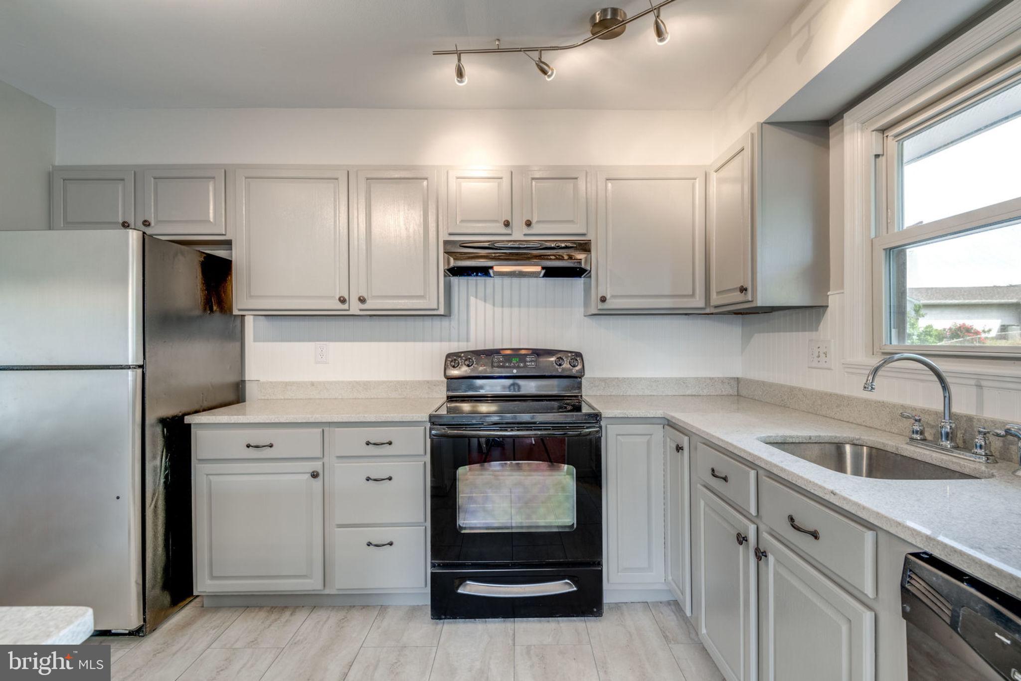 121 West Church Road Sterling, VA 20164 - Photo 13 of 35 Gallery Image 13