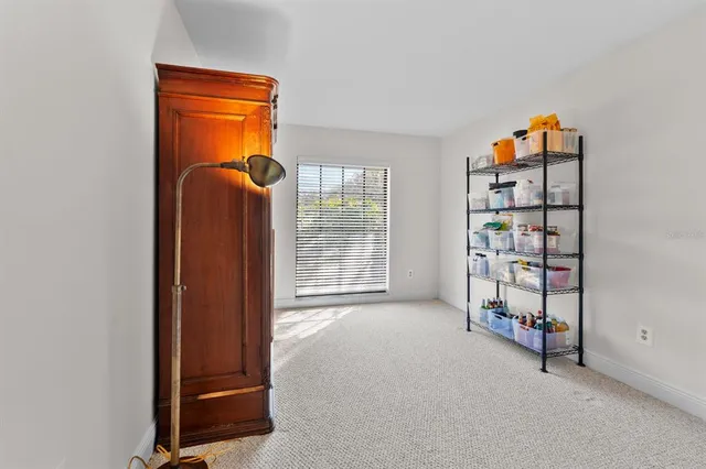 $525,000 | 2525 Laurelwood Lane, Valrico, FL 33596