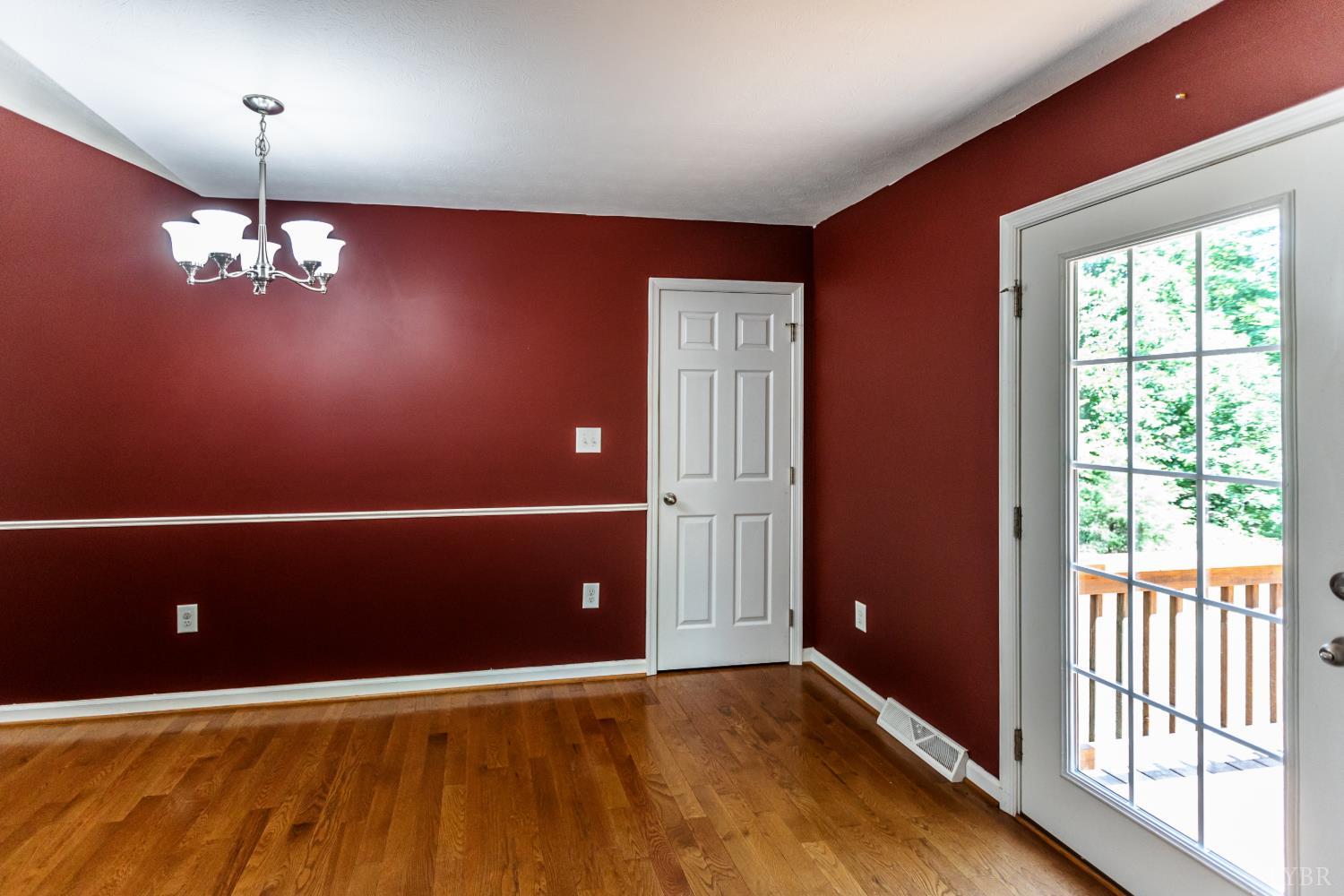 316 Tower Hill Road Appomattox, VA 24522 - Photo 9 of 46