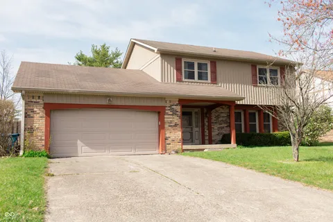 $325,000 | 8122 Tanager Court, Indianapolis, IN 46256