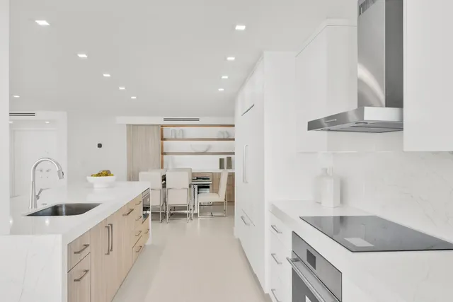 $4,400,000 | 550 South Ocean Boulevard, Unit 1003/1001, Boca Raton, FL 33432