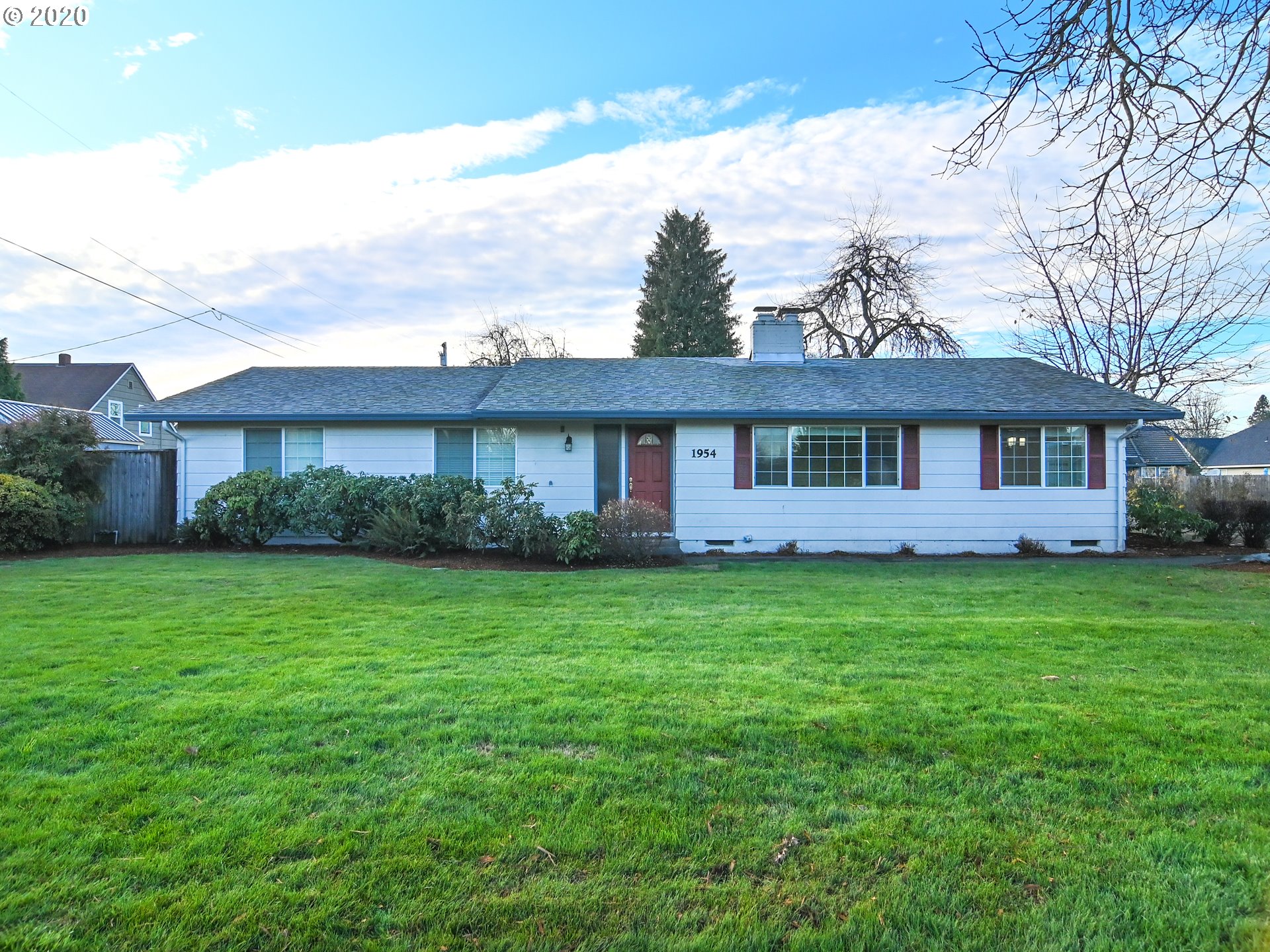 1954 Gilham Road Eugene, OR 97401 - Photo 1 of 32 Gallery Image 1