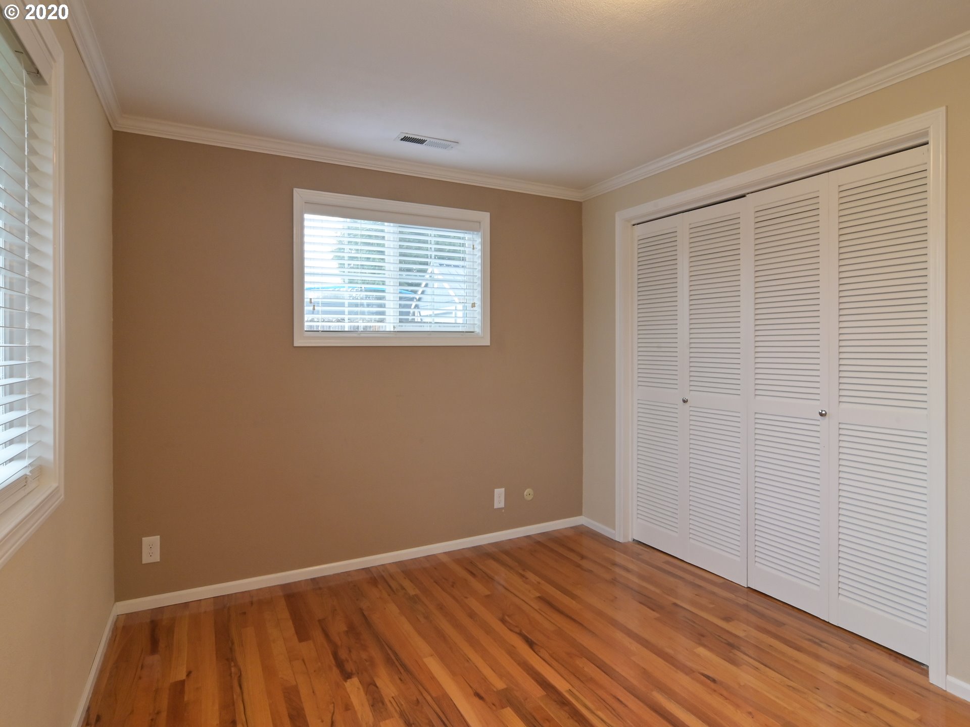 1954 Gilham Road Eugene, OR 97401 - Photo 21 of 32 Gallery Image 21
