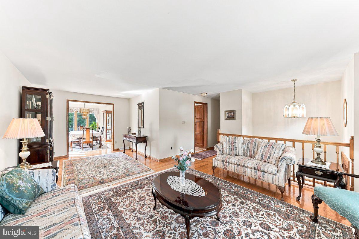 402 Farmhouse Road Downingtown, PA 19335 - Photo 14 of 39 Gallery Image 14