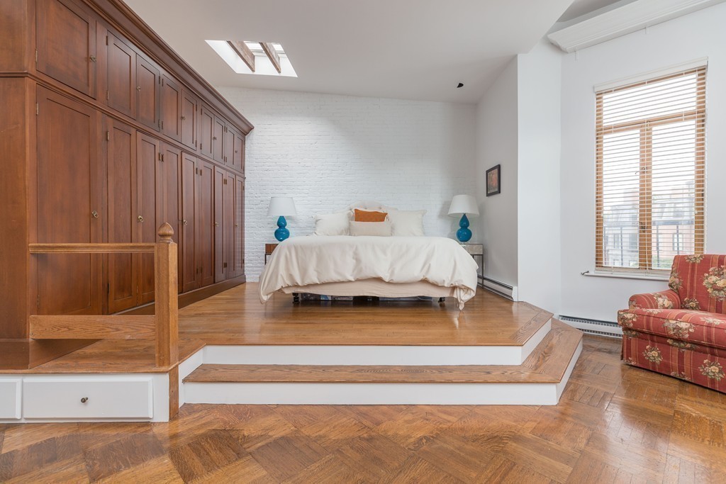 2 Marlborough Street, Unit 5 Boston, MA 02116 - Photo 11 of 26