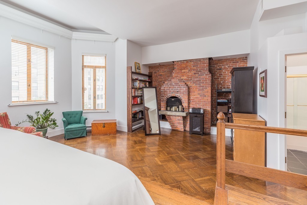 2 Marlborough Street, Unit 5 Boston, MA 02116 - Photo 14 of 26