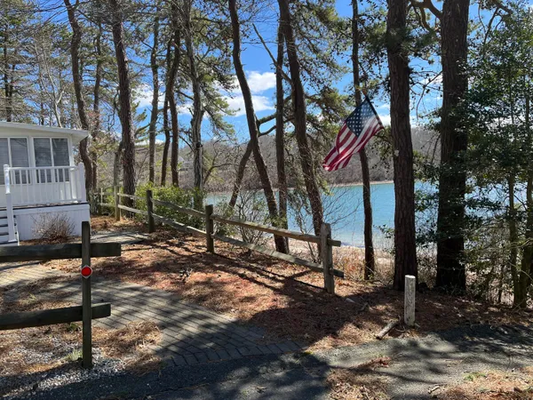 $199,000 | 185 Cotuit Road, Unit HL15, Sandwich, MA 02563