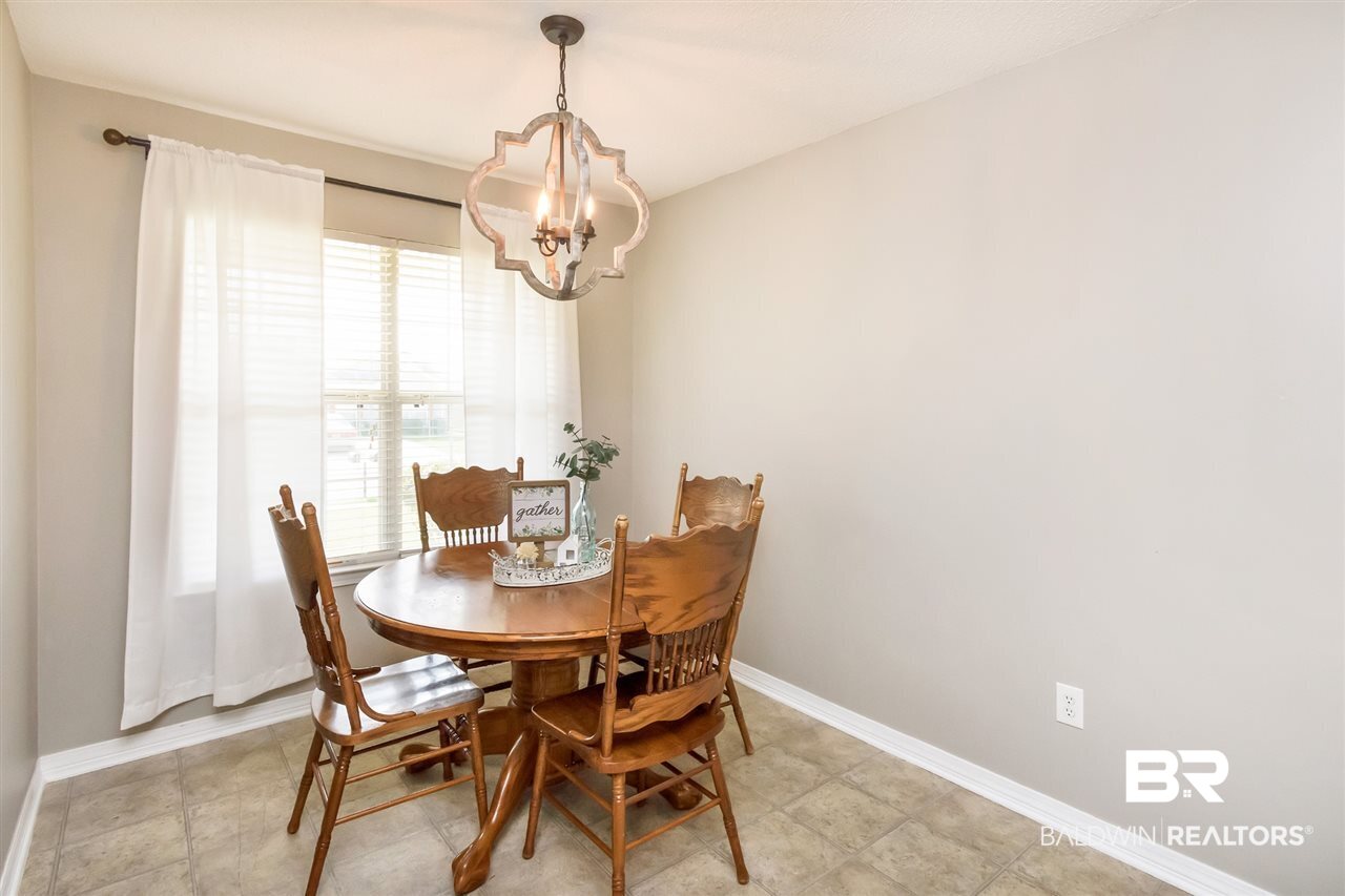 2232 Seasons Court Mobile, AL 36695 - Photo 5 of 34