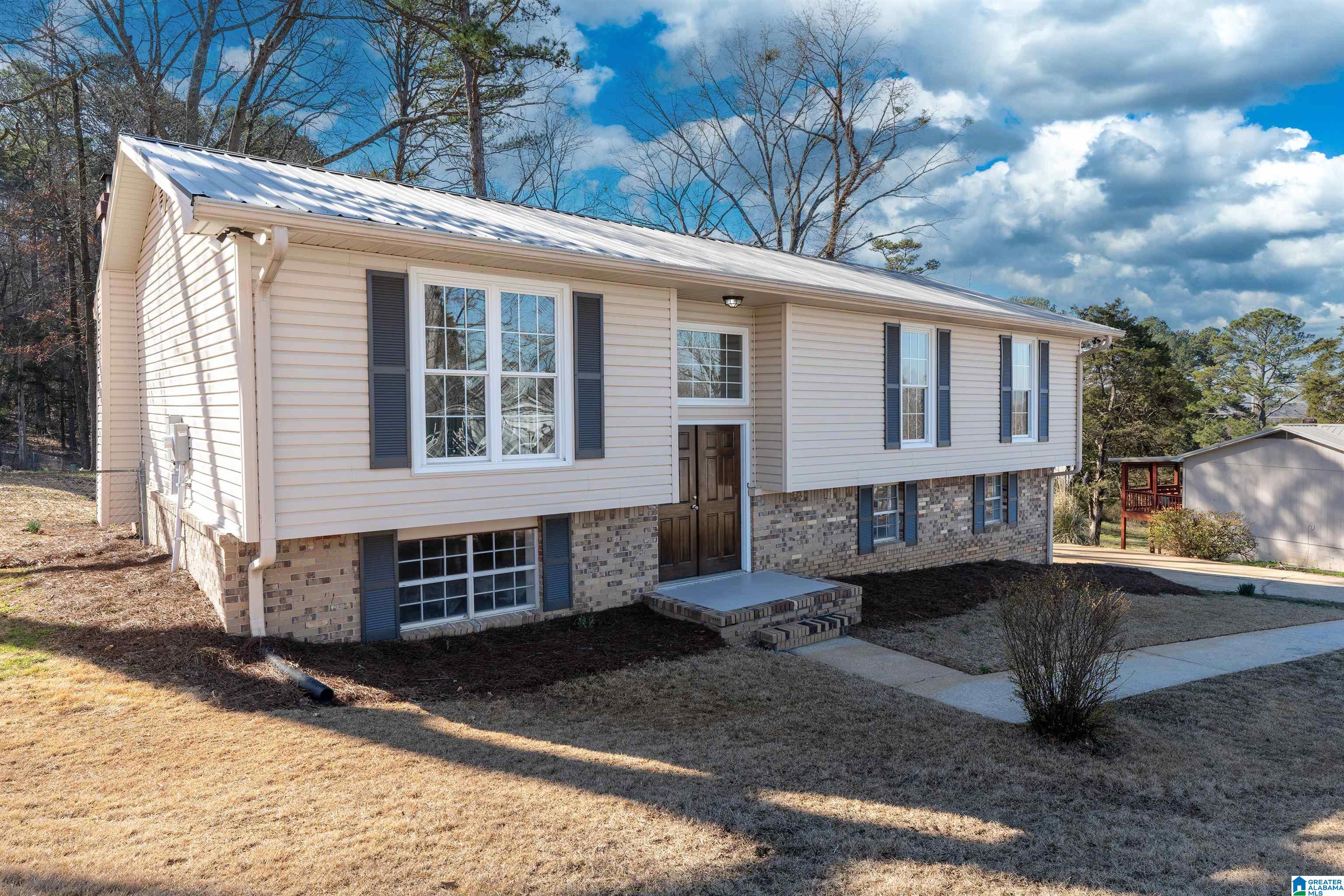 1249 Maitland Road Leeds, AL 35094 - Photo 2 of 27 Gallery Image 2