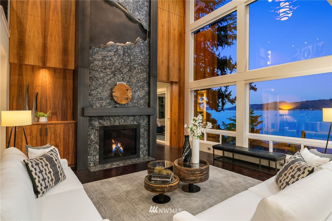 8702 Sand Point Way Northeast Seattle, WA 98115 - Photo 13 of 40