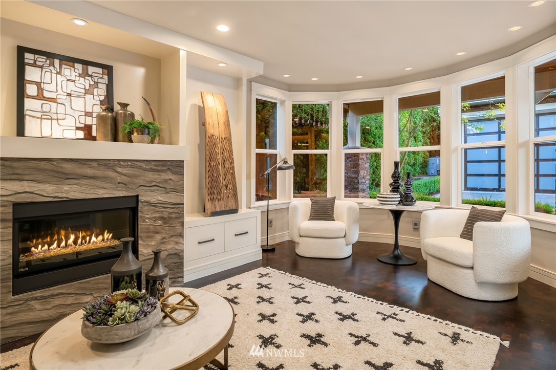 8702 Sand Point Way Northeast Seattle, WA 98115 - Photo 17 of 40