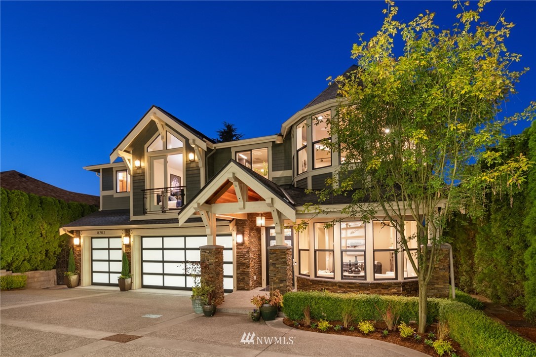 8702 Sand Point Way Northeast Seattle, WA 98115 - Photo 8 of 40