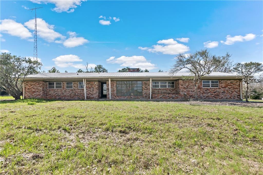 21086 State Highway South Hempstead, TX 77445 - Photo 2 of 22