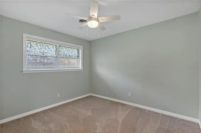 $2,300 | 21086 State Highway South, Hempstead, TX 77445