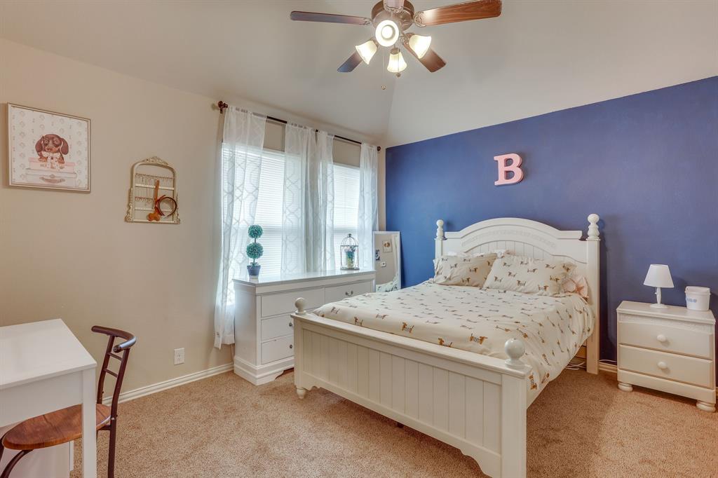 1033 Rustic Oak Way Burleson, TX 76028 - Photo 35 of 40