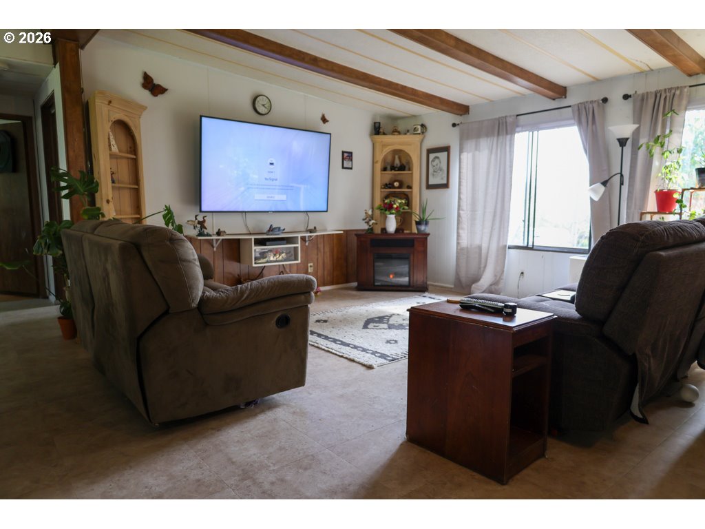 515 Rugh Lane Lakeside, OR 97449 - Photo 3 of 41