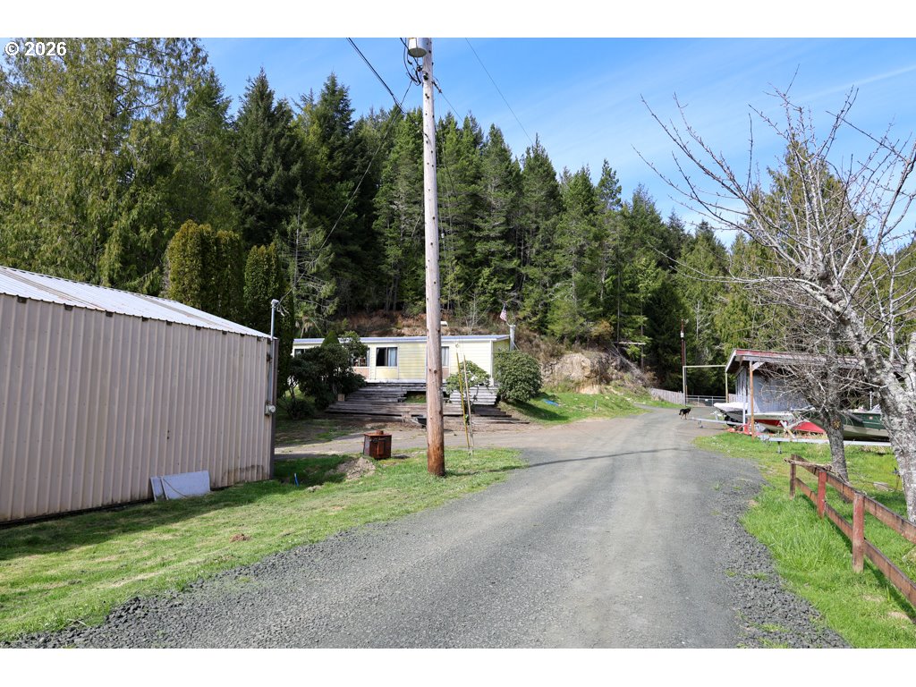515 Rugh Lane Lakeside, OR 97449 - Photo 31 of 41